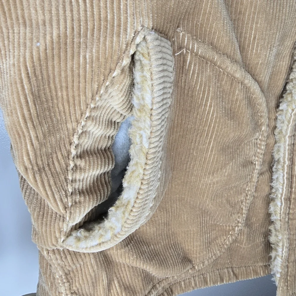 JCPenney Boy's Sports Outerwear Tan Corduroy Jacket with Faux Sherpa Vintage